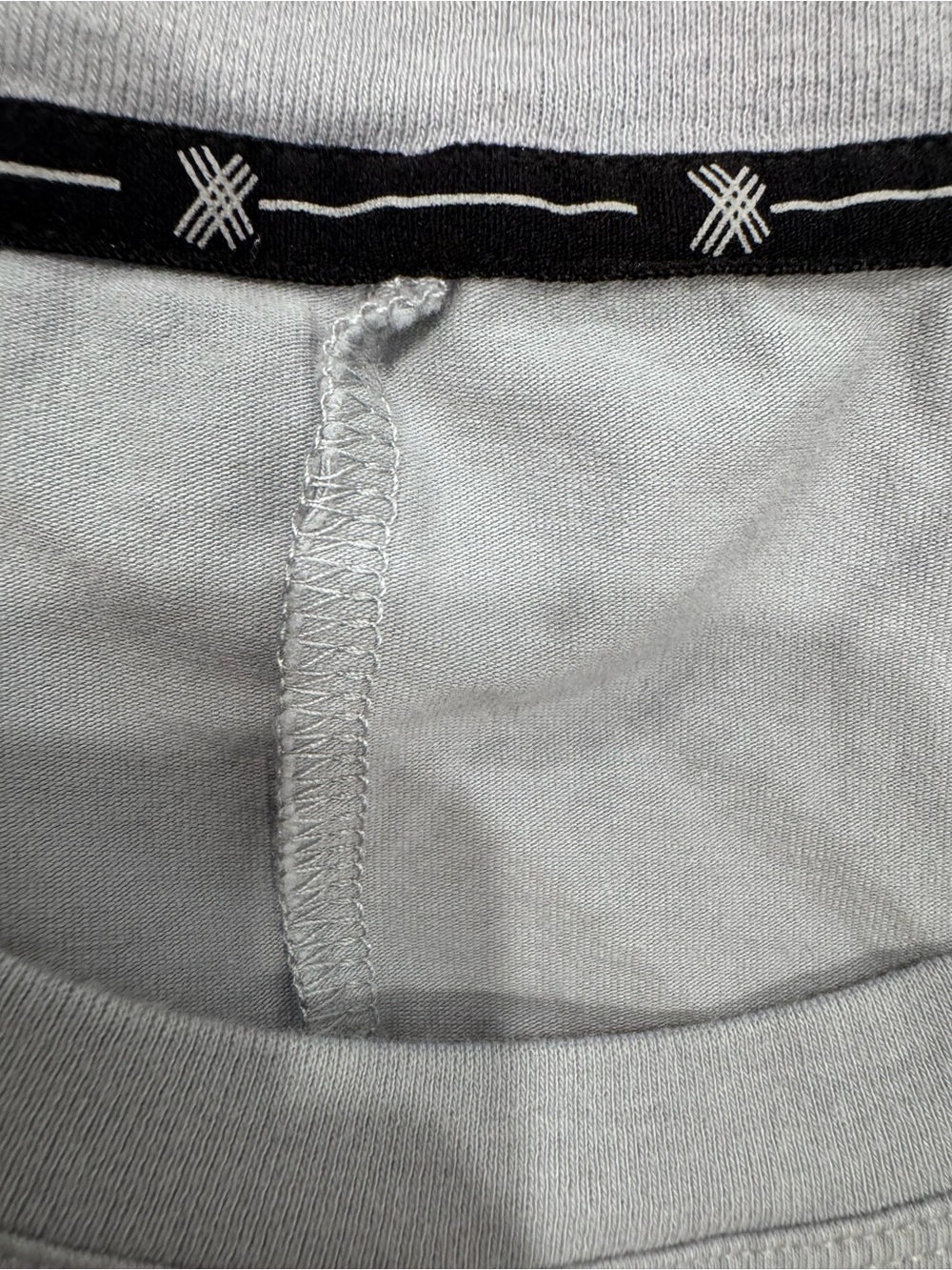 Classic Men's Crew Neck T-Shirt - Light Gray - Picture 8 of 8